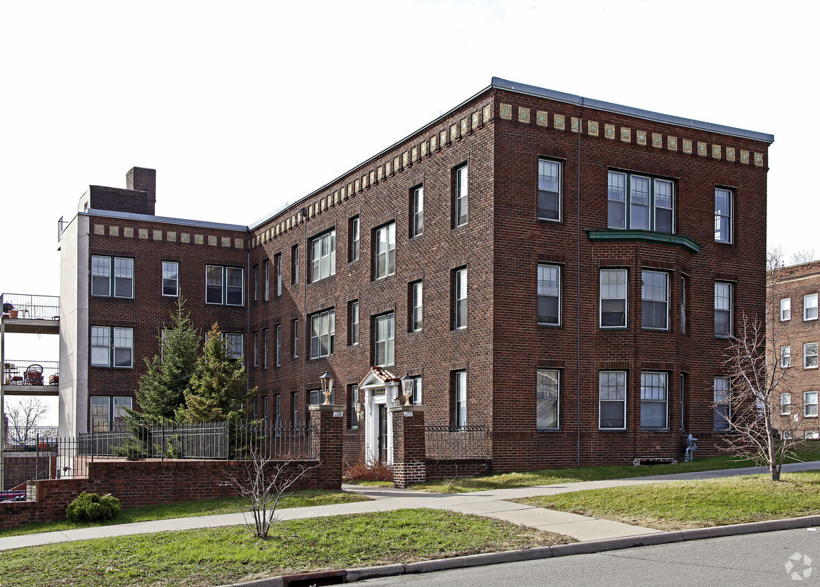Slideshow Image