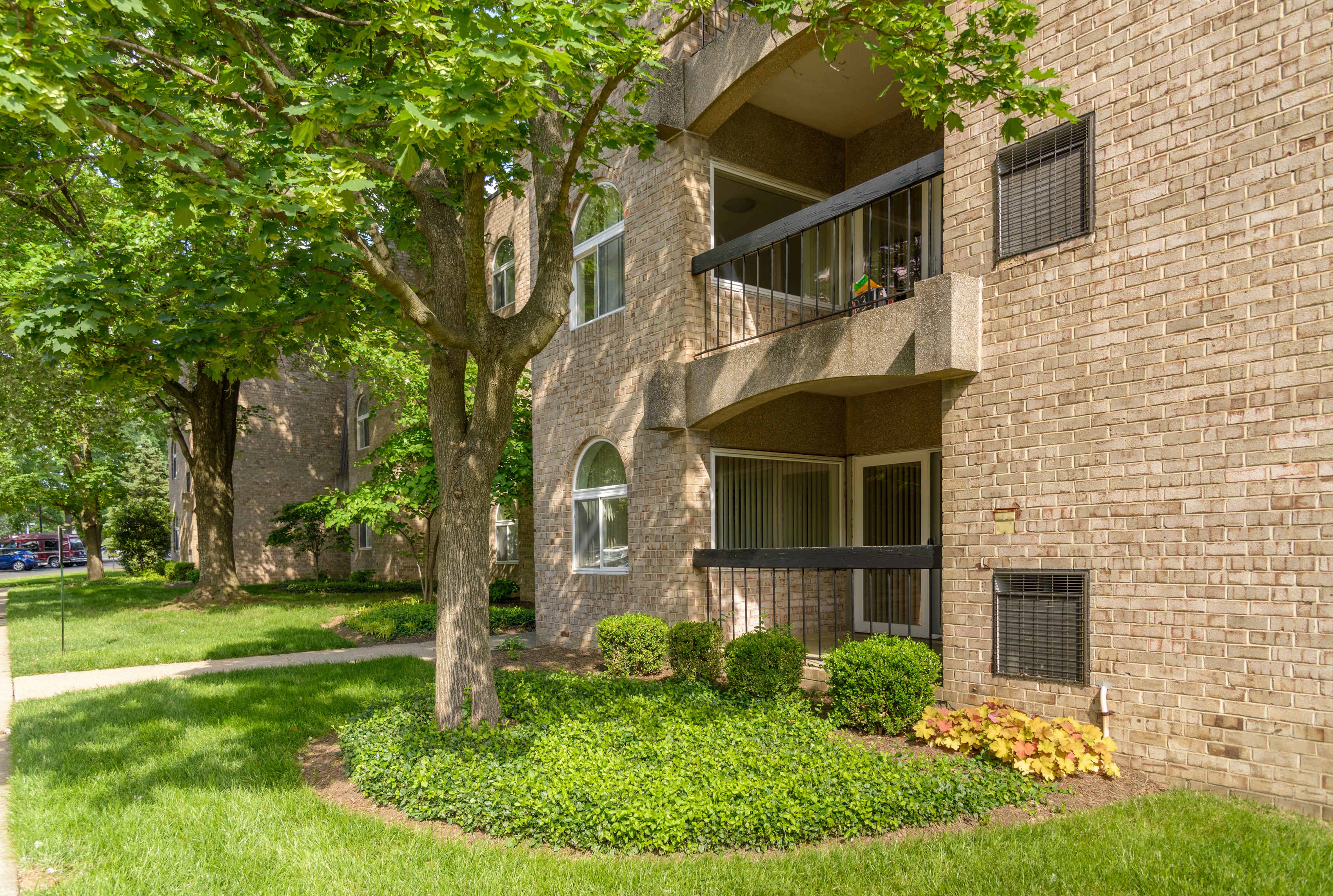 The Commons Of McLean South The Multifamily Advisory Group at Cushman