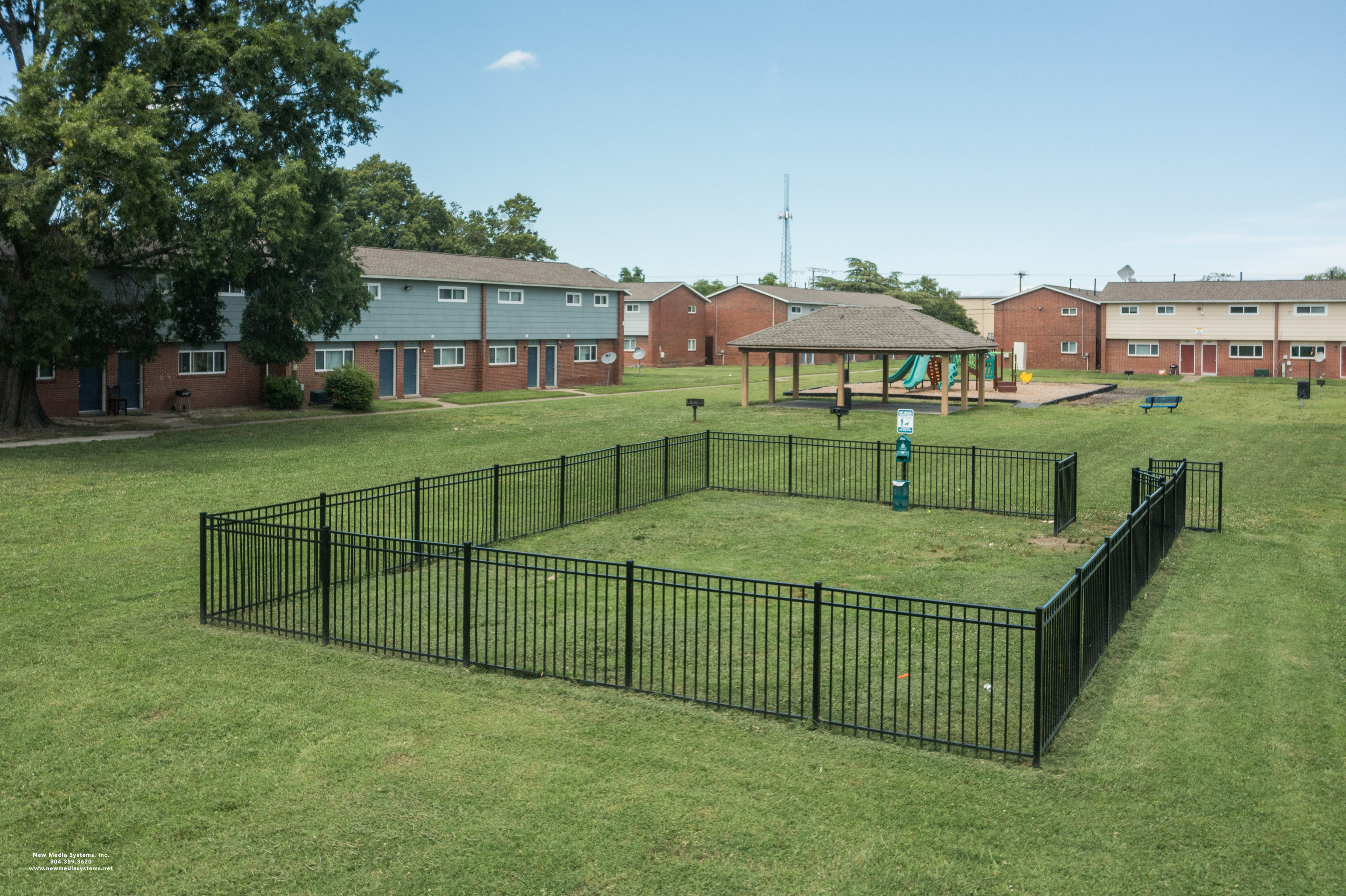 Meadow View Townhomes The Multifamily Advisory Group at Cushman & Wakefield