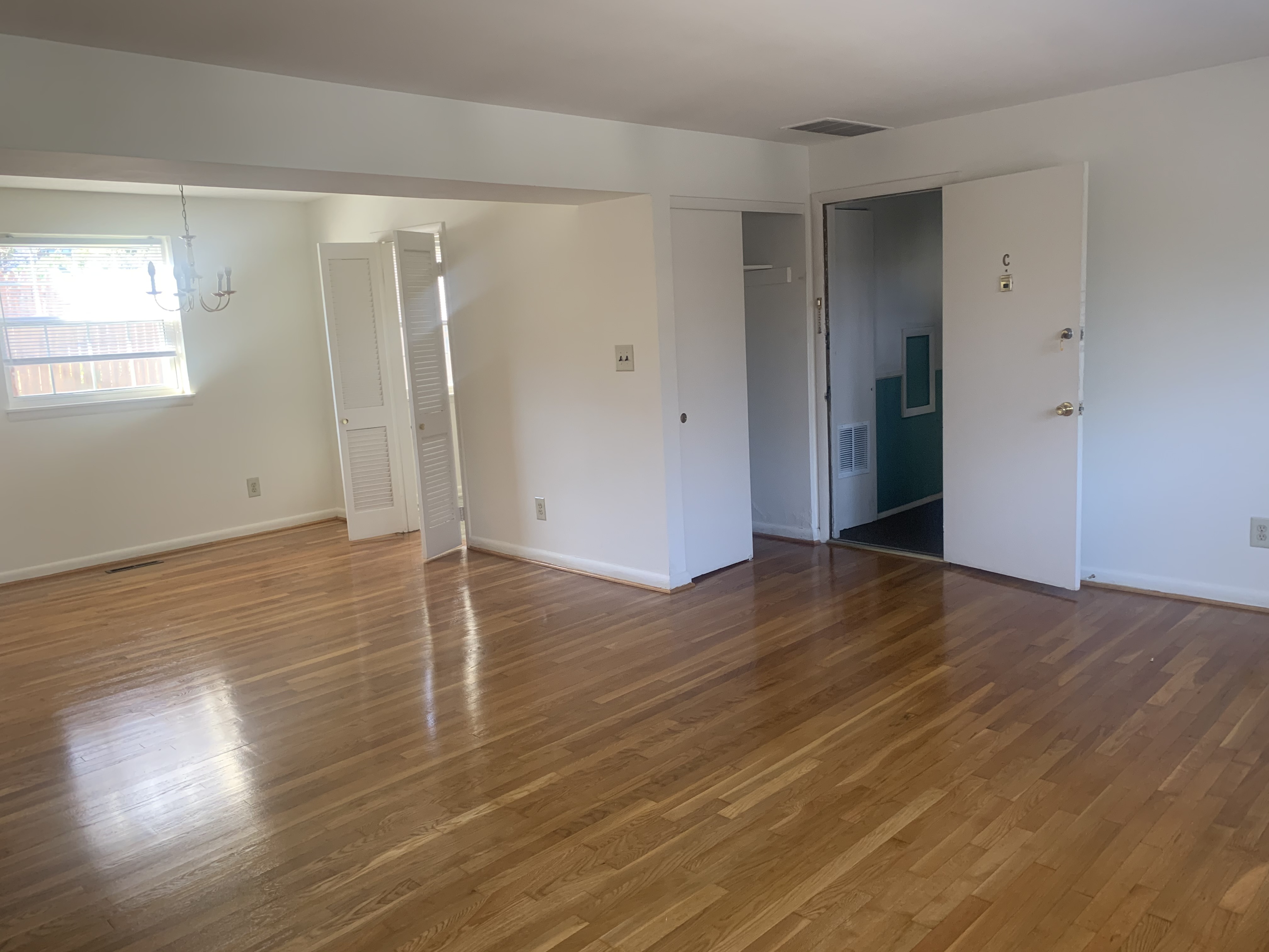 Linkwood Apartments The Multifamily Advisory Group at Cushman & Wakefield