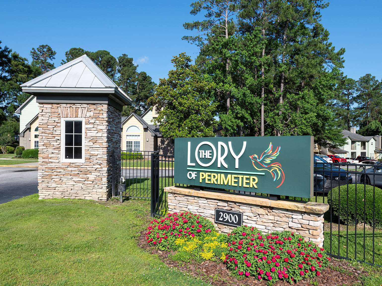 Lory0 Lory of Perimeter - The Multifamily Advisory Group at Cushman & Wakefield